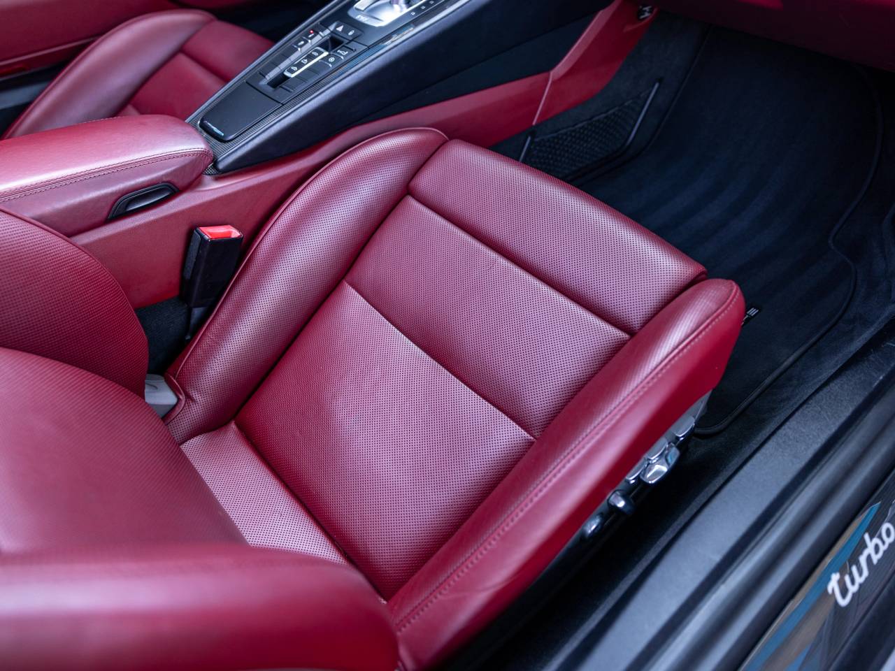 2017 Porsche 911 Turbo Cabriolet
