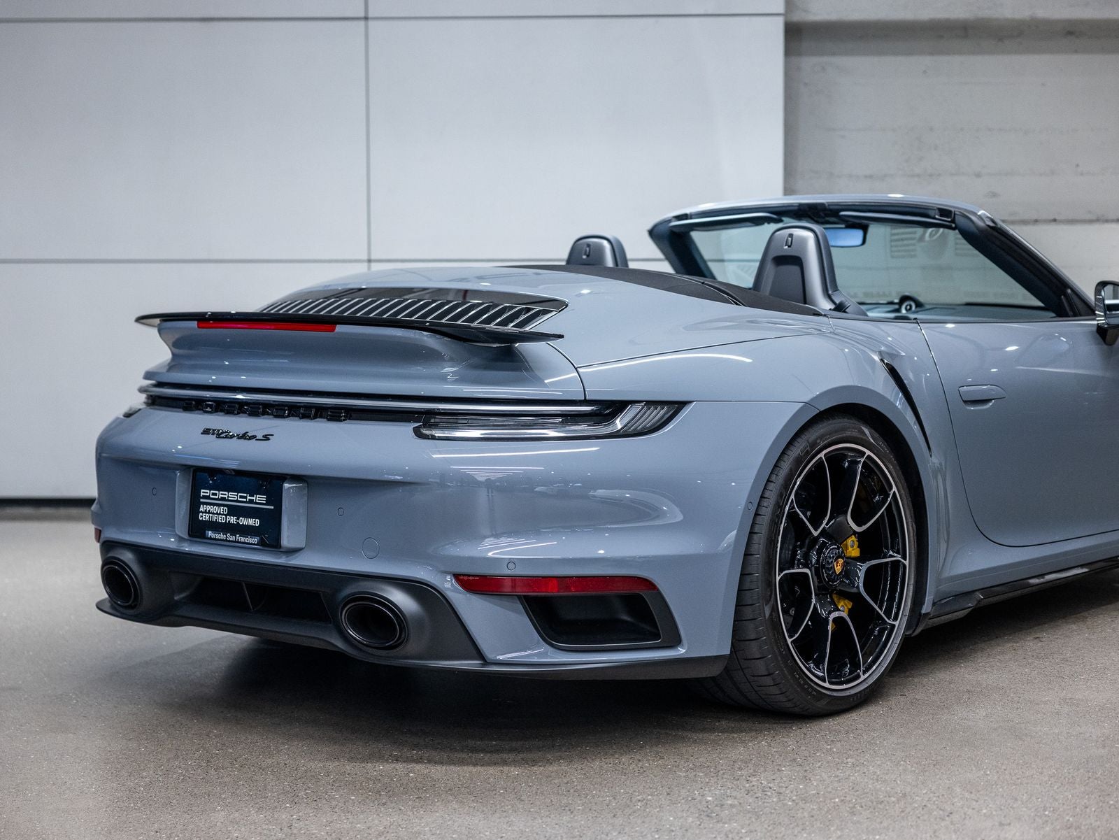 2024 Porsche 911 911 Turbo S Cabriolet (MY24)