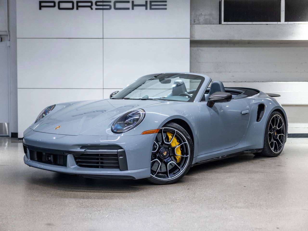 2024 Porsche 911 911 Turbo S Cabriolet (MY24)