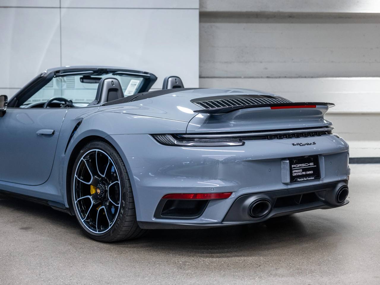 2024 Porsche 911 911 Turbo S Cabriolet (MY24)