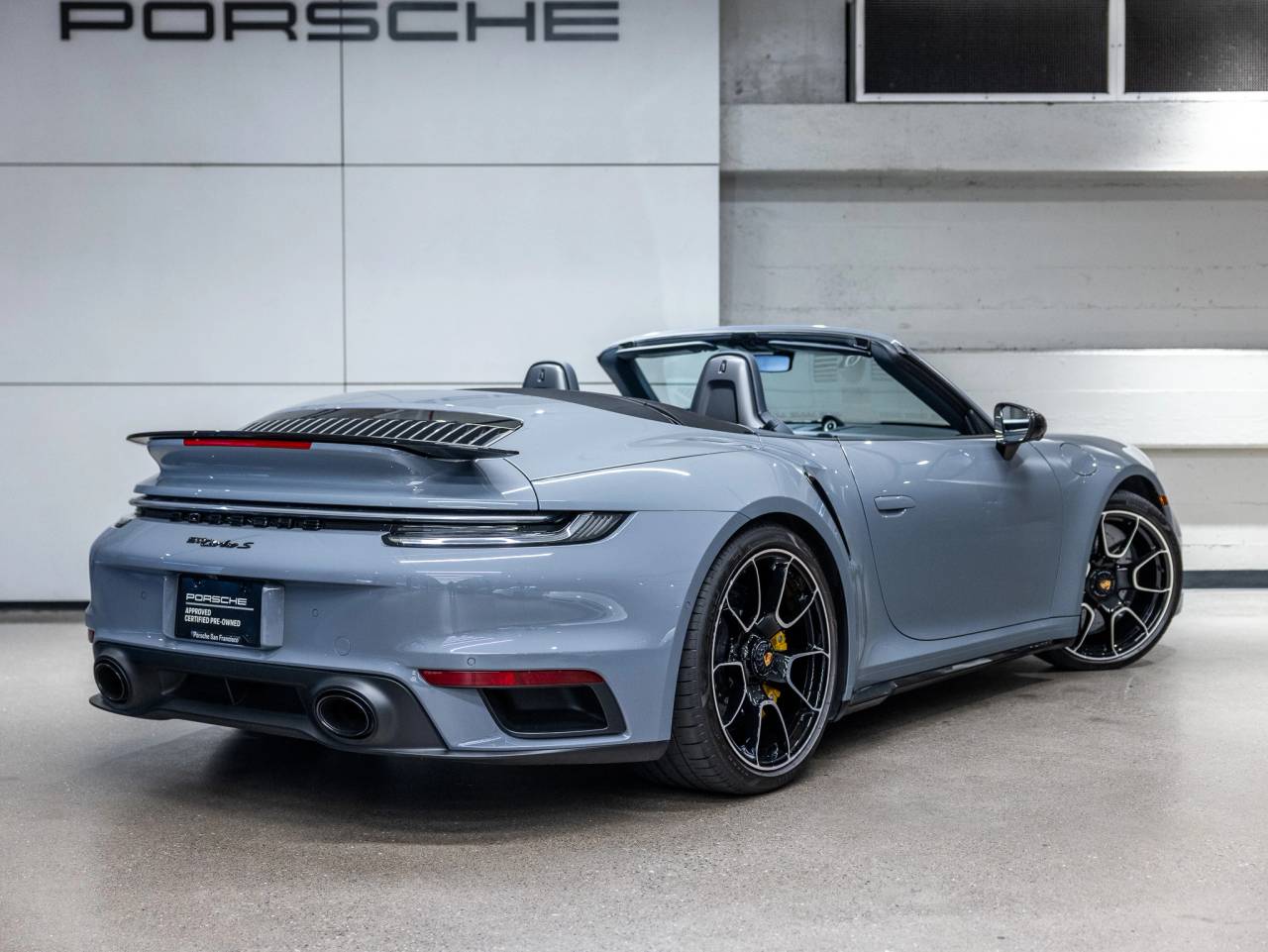 2024 Porsche 911 911 Turbo S Cabriolet (MY24)