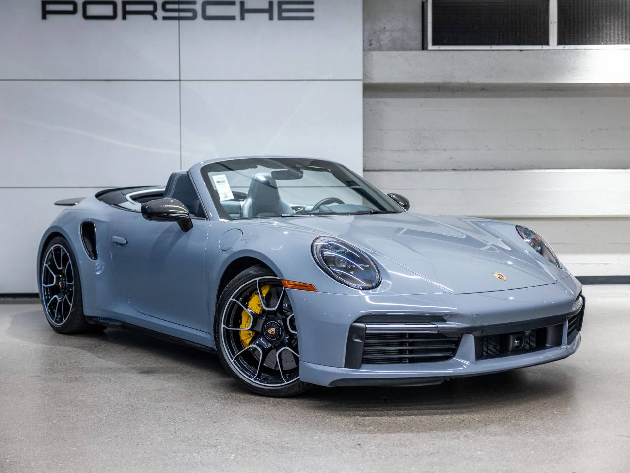 2024 Porsche 911 911 Turbo S Cabriolet (MY24)