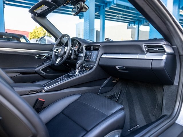2017 Porsche 911 911 Turbo Cabriolet