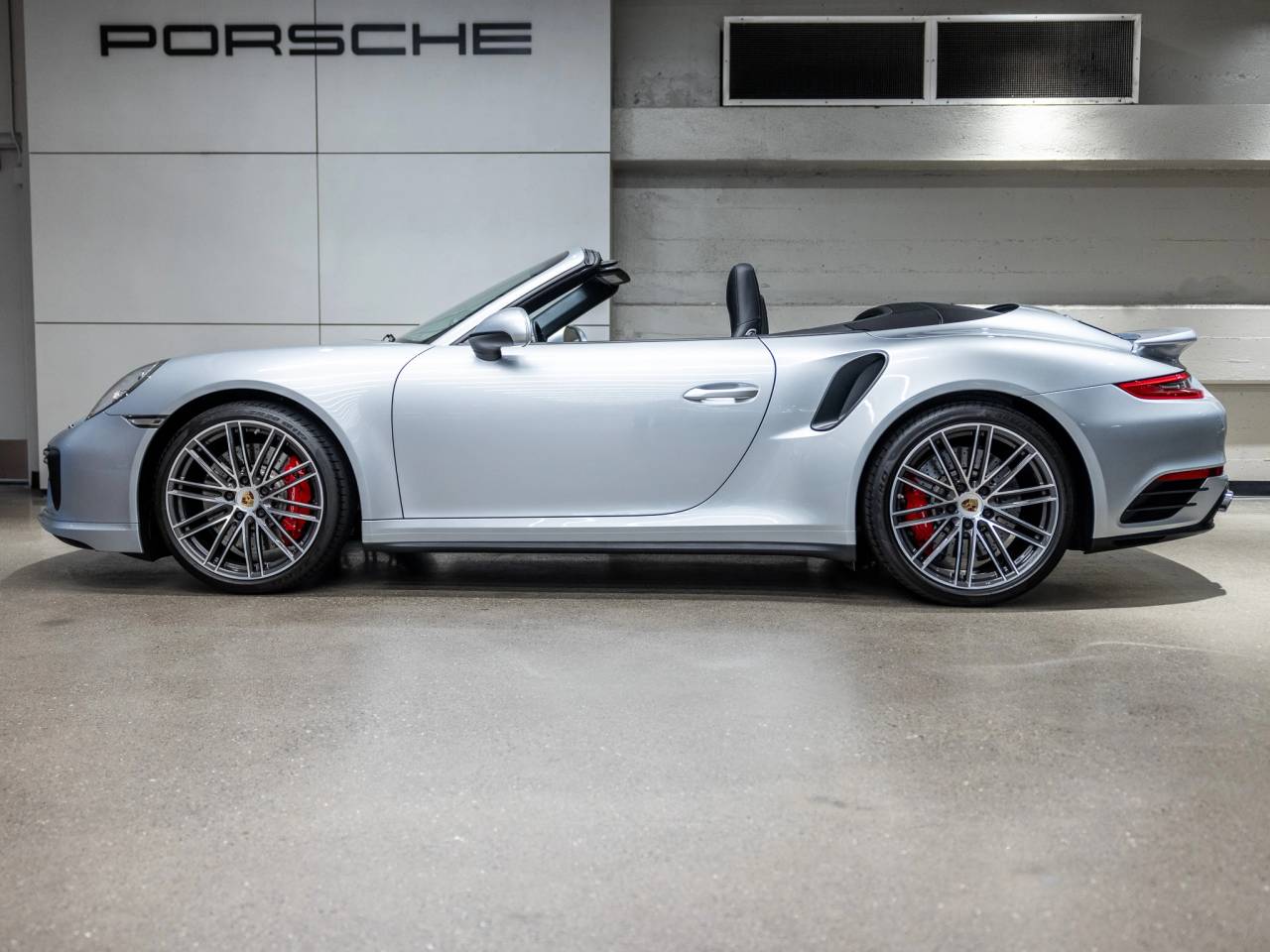 2017 Porsche 911 911 Turbo Cabriolet