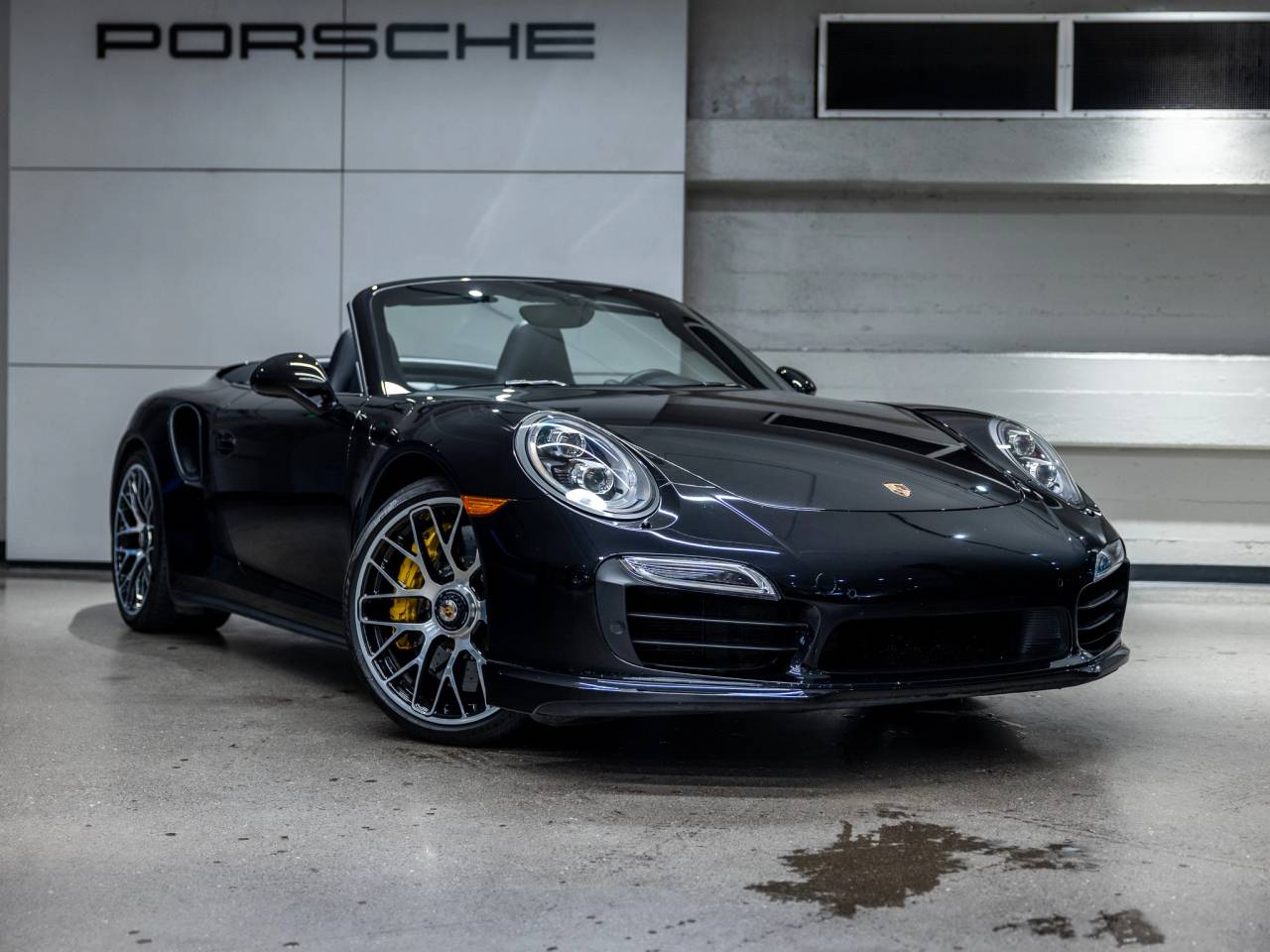 2015 Porsche 911 911 Turbo S Cabriolet