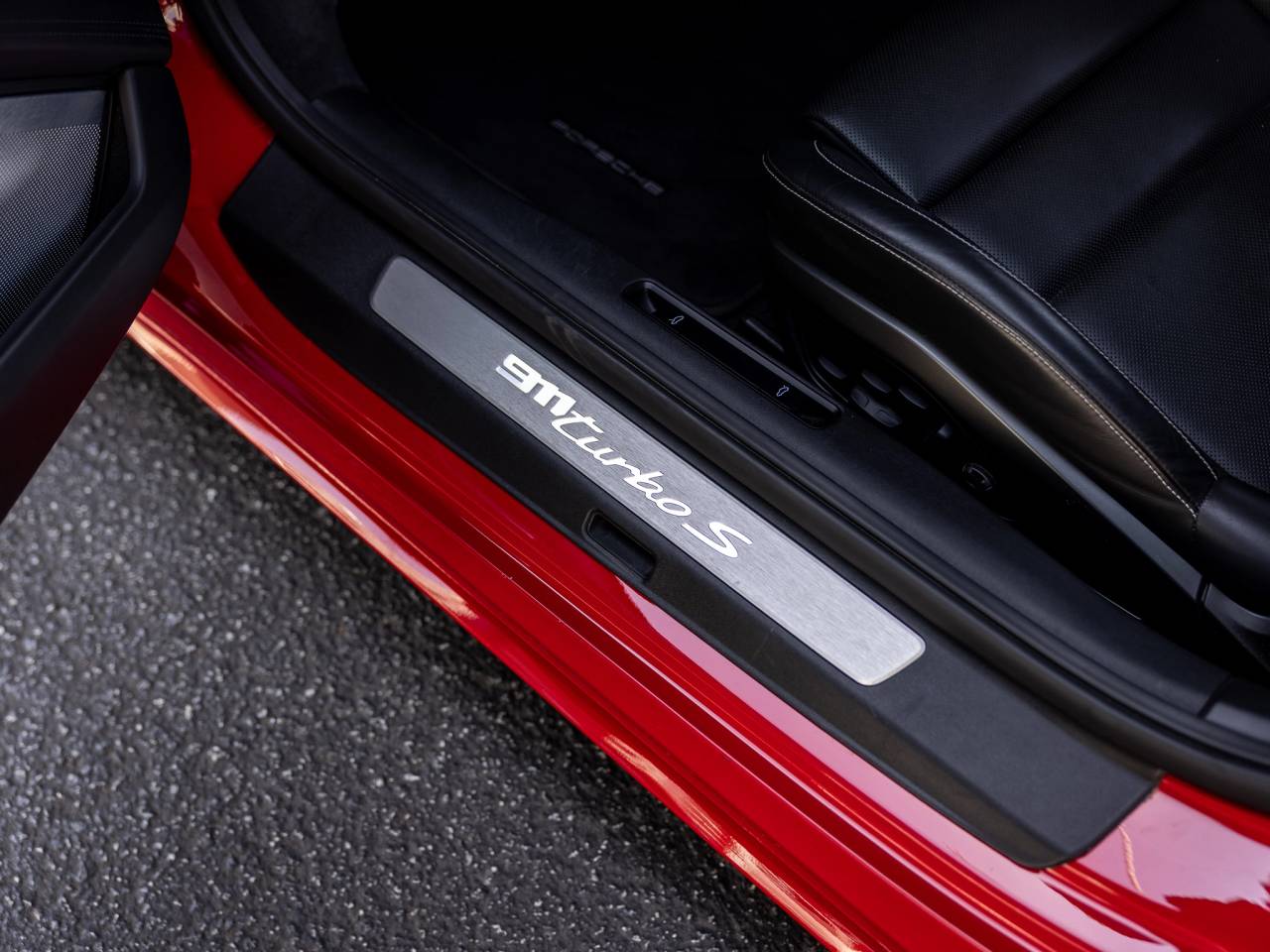 2021 Porsche 911 911 Turbo S Cabriolet (MY21)