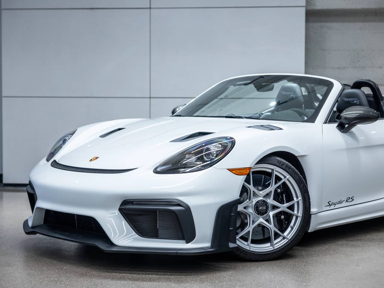 2025 Porsche 718 718 Spyder RS