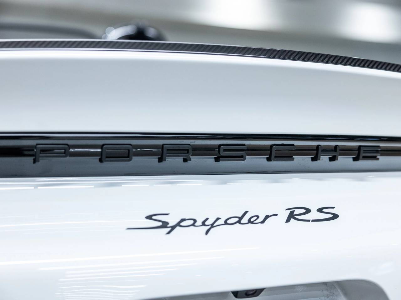 2025 Porsche 718 718 Spyder RS