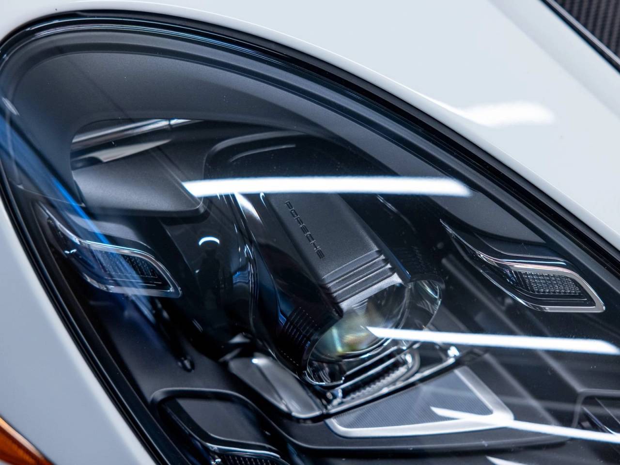 2025 Porsche 718 718 Spyder RS