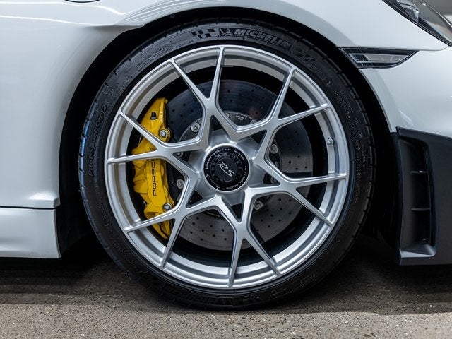 2025 Porsche 718 Spyder RS