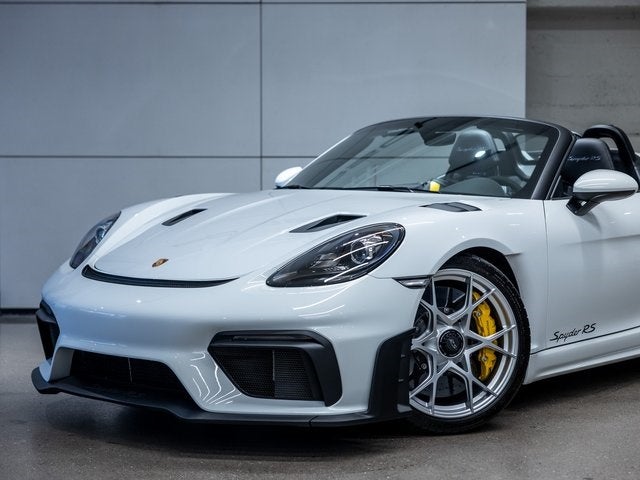 2025 Porsche 718 Spyder RS