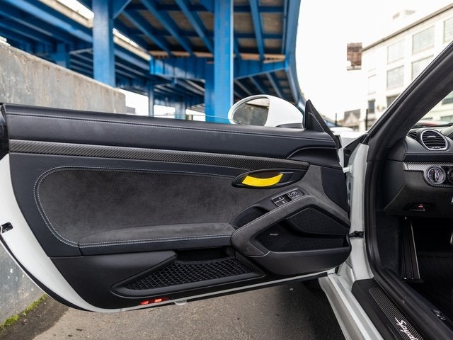 2025 Porsche 718 Spyder RS