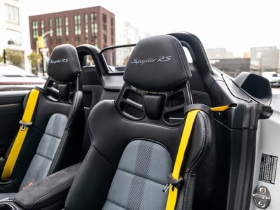 2025 Porsche 718 Spyder RS