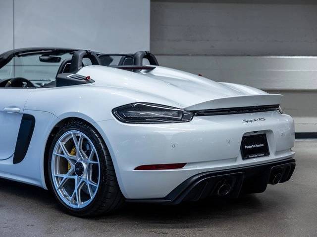 2025 Porsche 718 718 Spyder RS