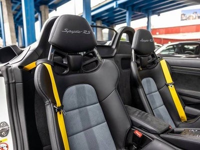 2025 Porsche 718 718 Spyder RS