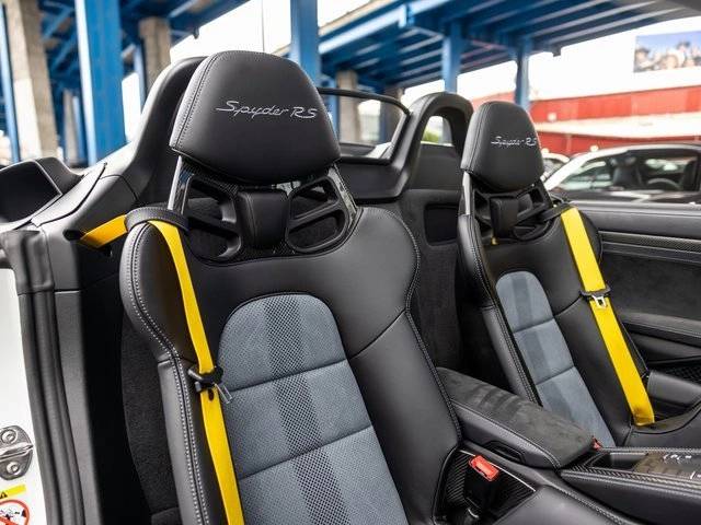 2025 Porsche 718 718 Spyder RS