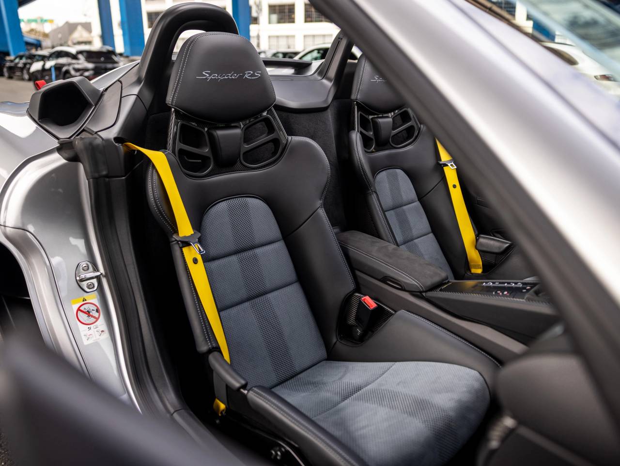 2025 Porsche 718 718 Spyder RS