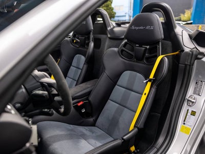 2025 Porsche 718 718 Spyder RS