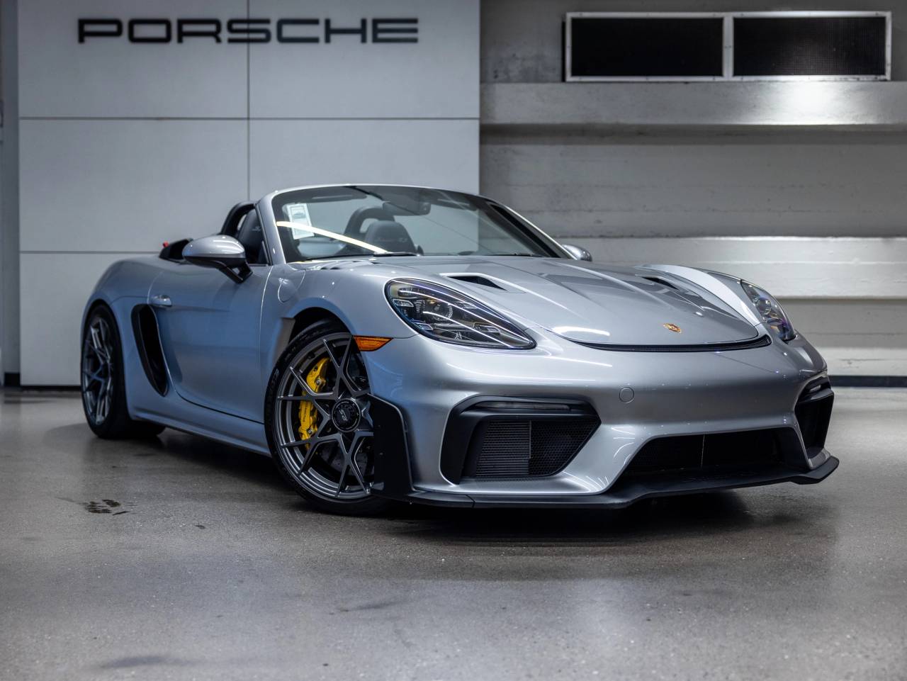 2025 Porsche 718 718 Spyder RS