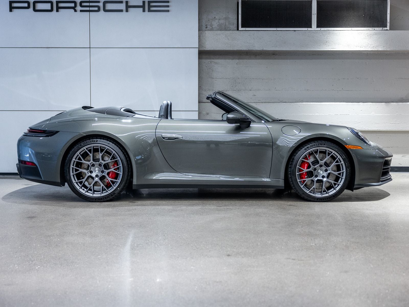 2026 Porsche 911 Carrera S Cabriolet