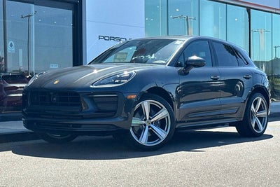 2025 Porsche Macan Macan