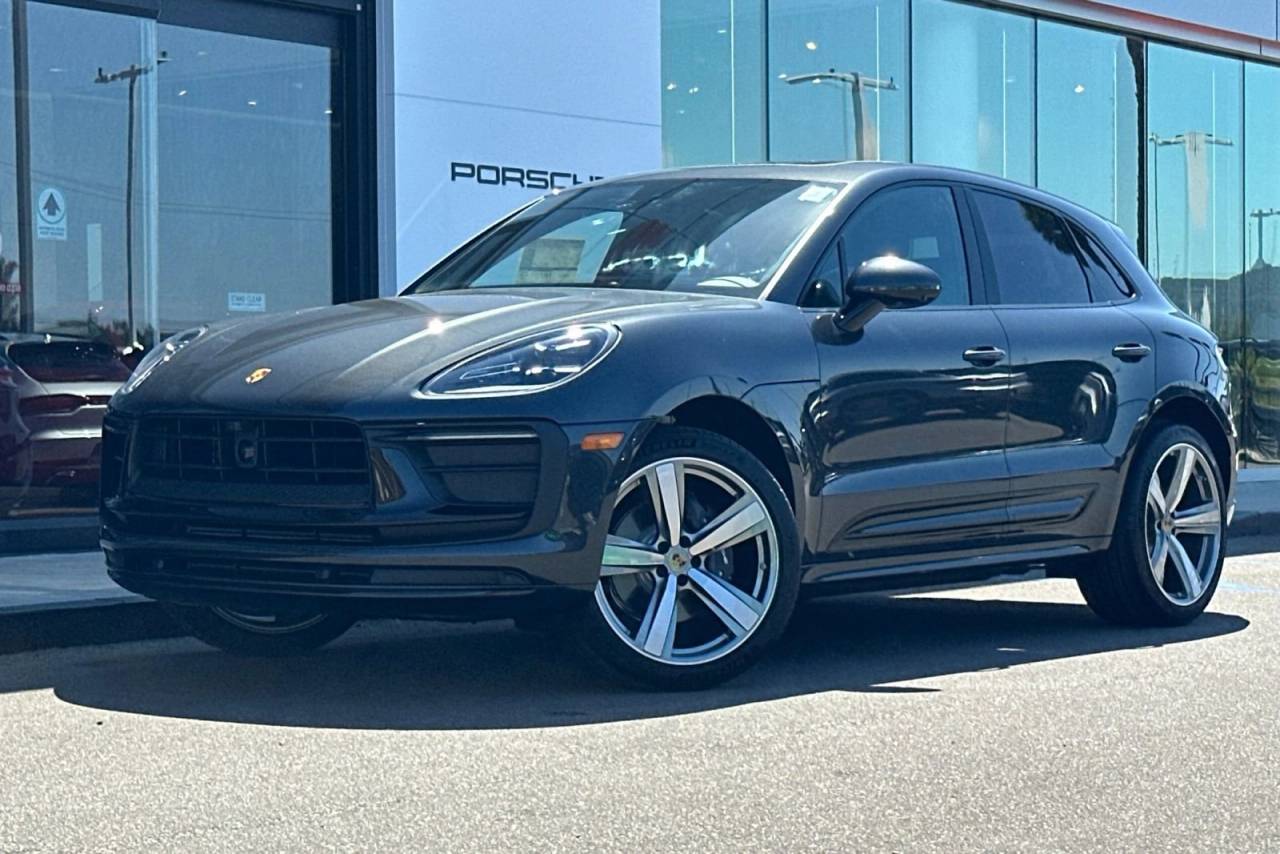 2025 Porsche Macan Macan