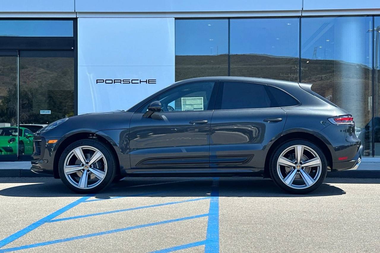 2025 Porsche Macan Macan