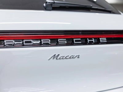 2026 Porsche Macan Macan