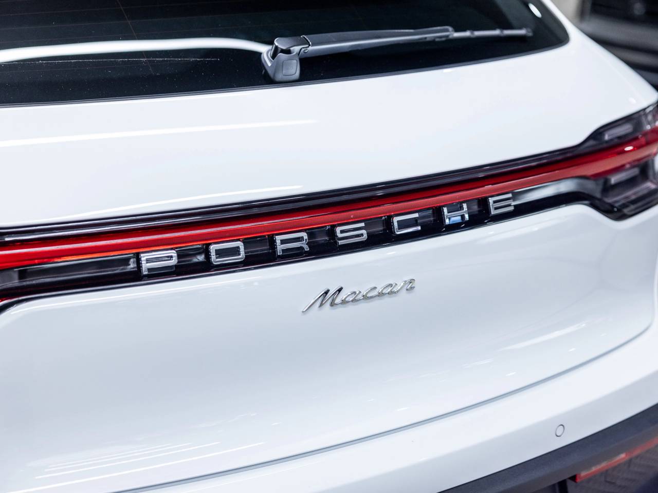 2026 Porsche Macan Macan