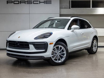2026 Porsche Macan Macan