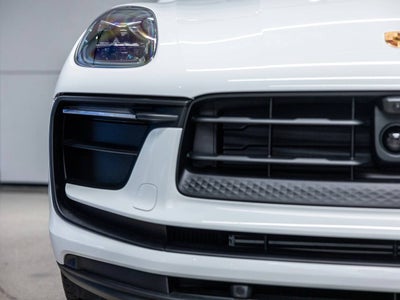 2026 Porsche Macan Macan