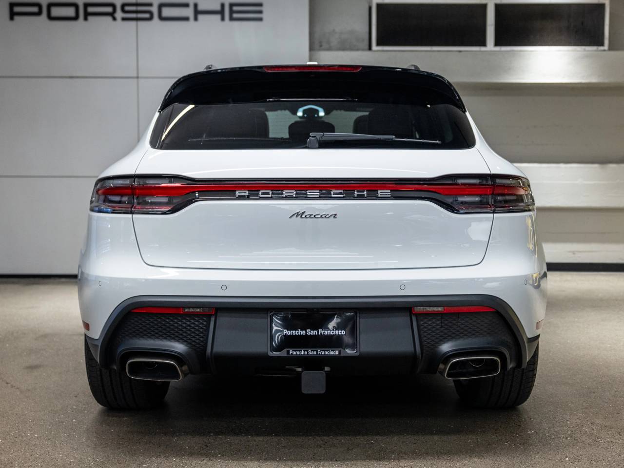 2026 Porsche Macan Macan
