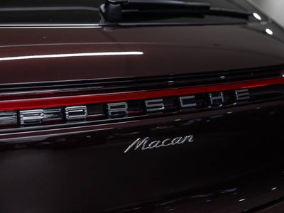2026 Porsche Macan Macan