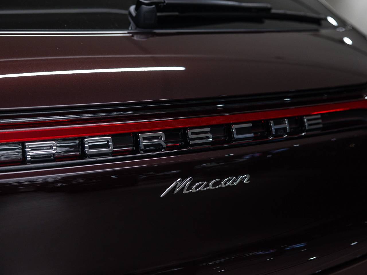 2026 Porsche Macan Macan