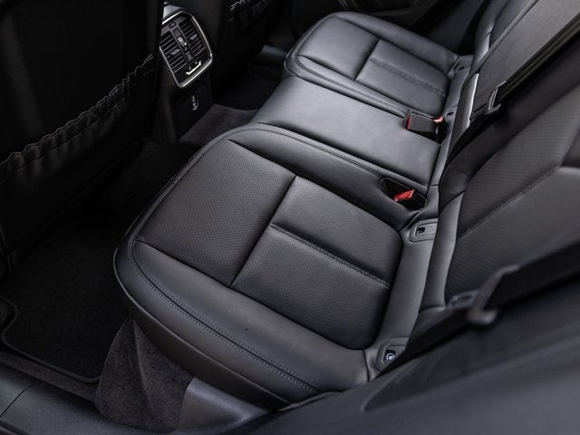 2026 Porsche Macan T