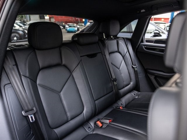 2026 Porsche Macan T