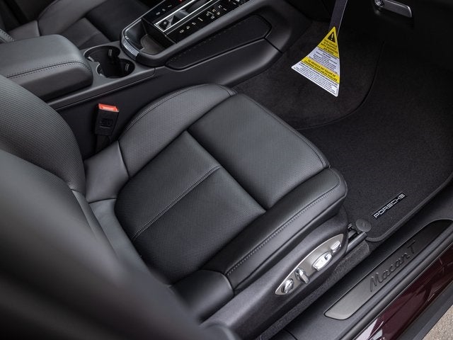 2026 Porsche Macan T