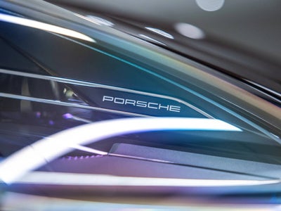 2026 Porsche Macan Macan T