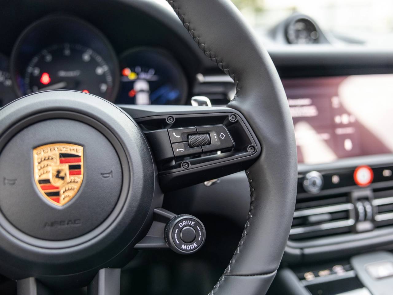 2026 Porsche Macan Macan T