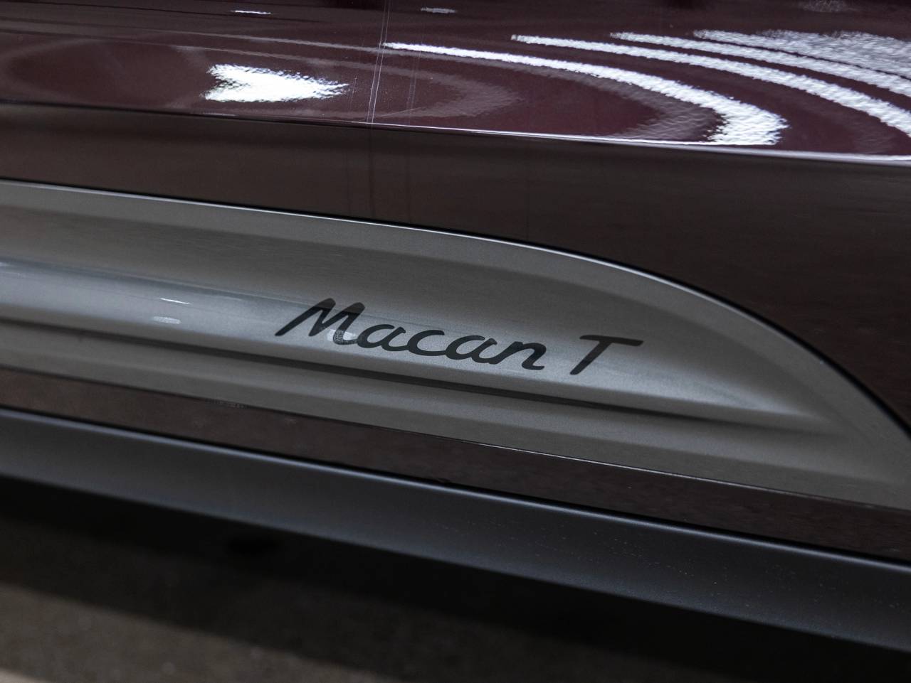 2026 Porsche Macan Macan T