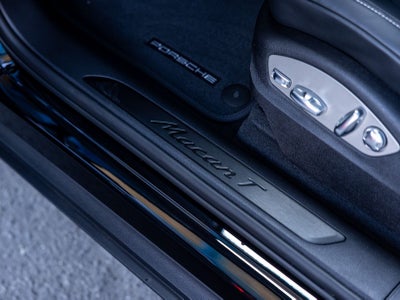 2026 Porsche Macan Macan T