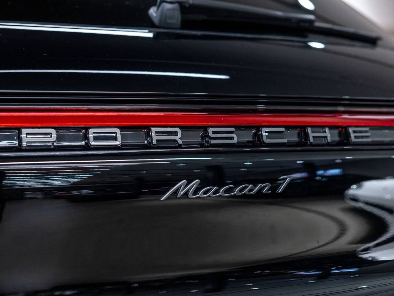2026 Porsche Macan Macan T