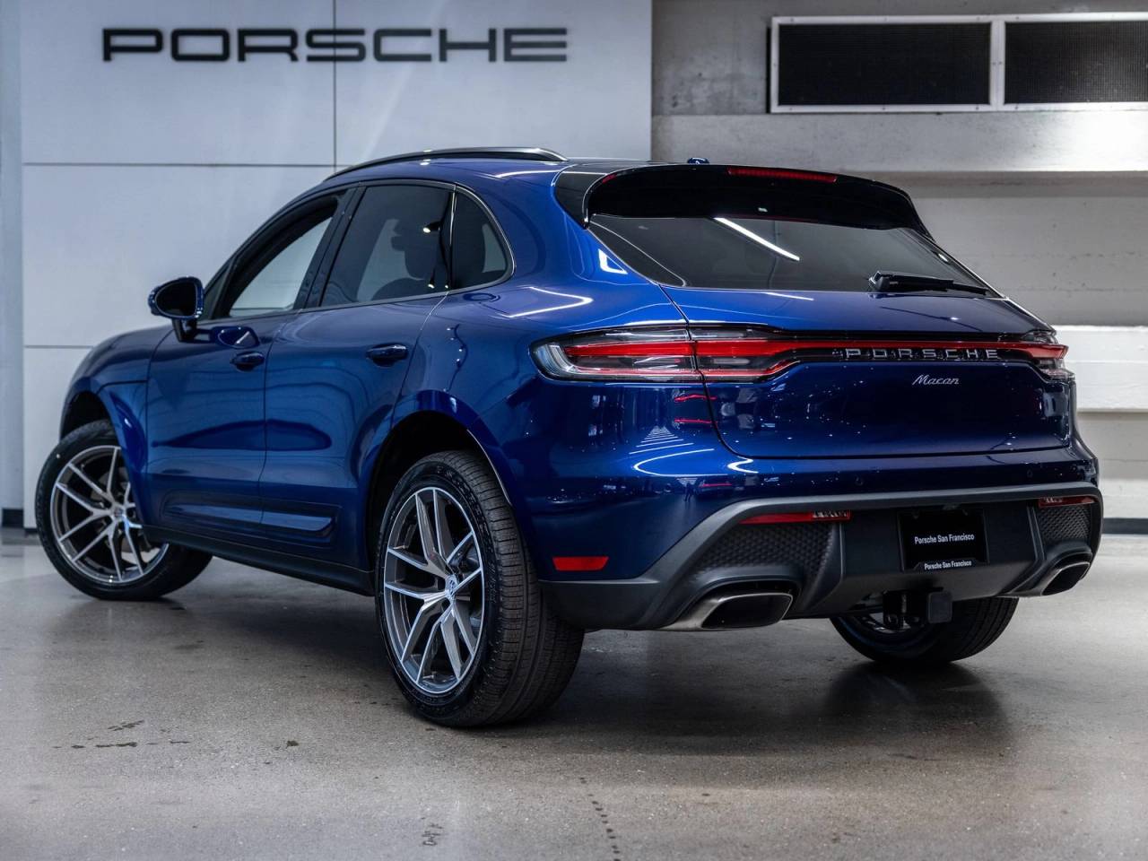2026 Porsche Macan Macan
