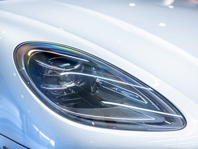 2025 Porsche Macan Macan