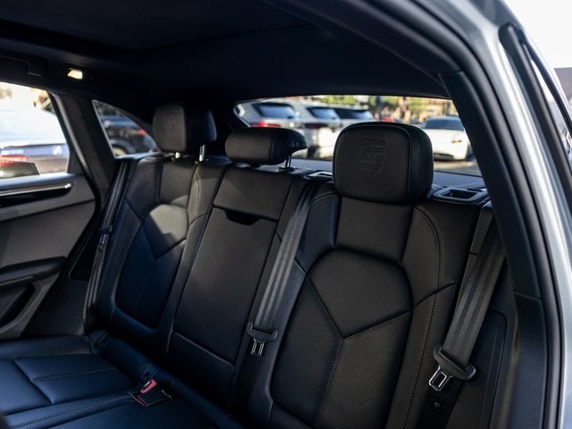 2025 Porsche Macan Macan