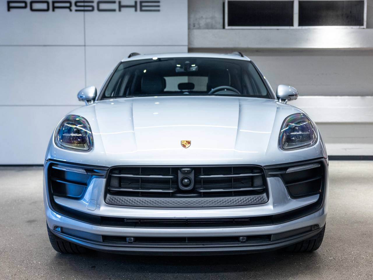 2025 Porsche Macan Macan