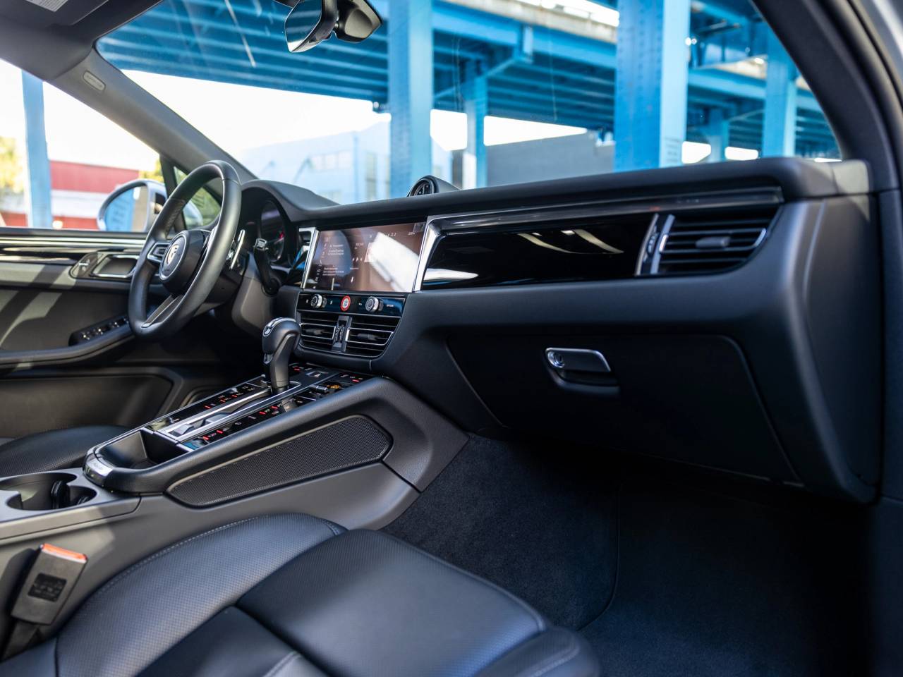 2025 Porsche Macan Macan