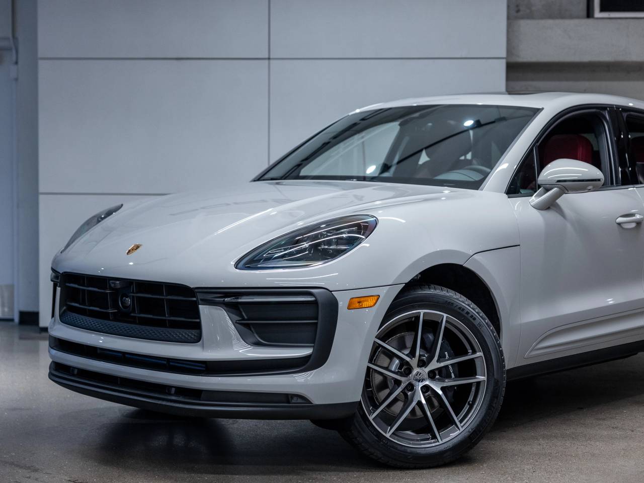 2026 Porsche Macan Macan