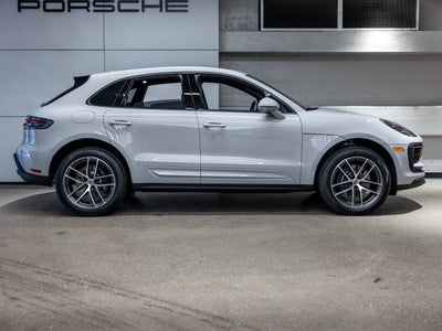 2026 Porsche Macan Macan