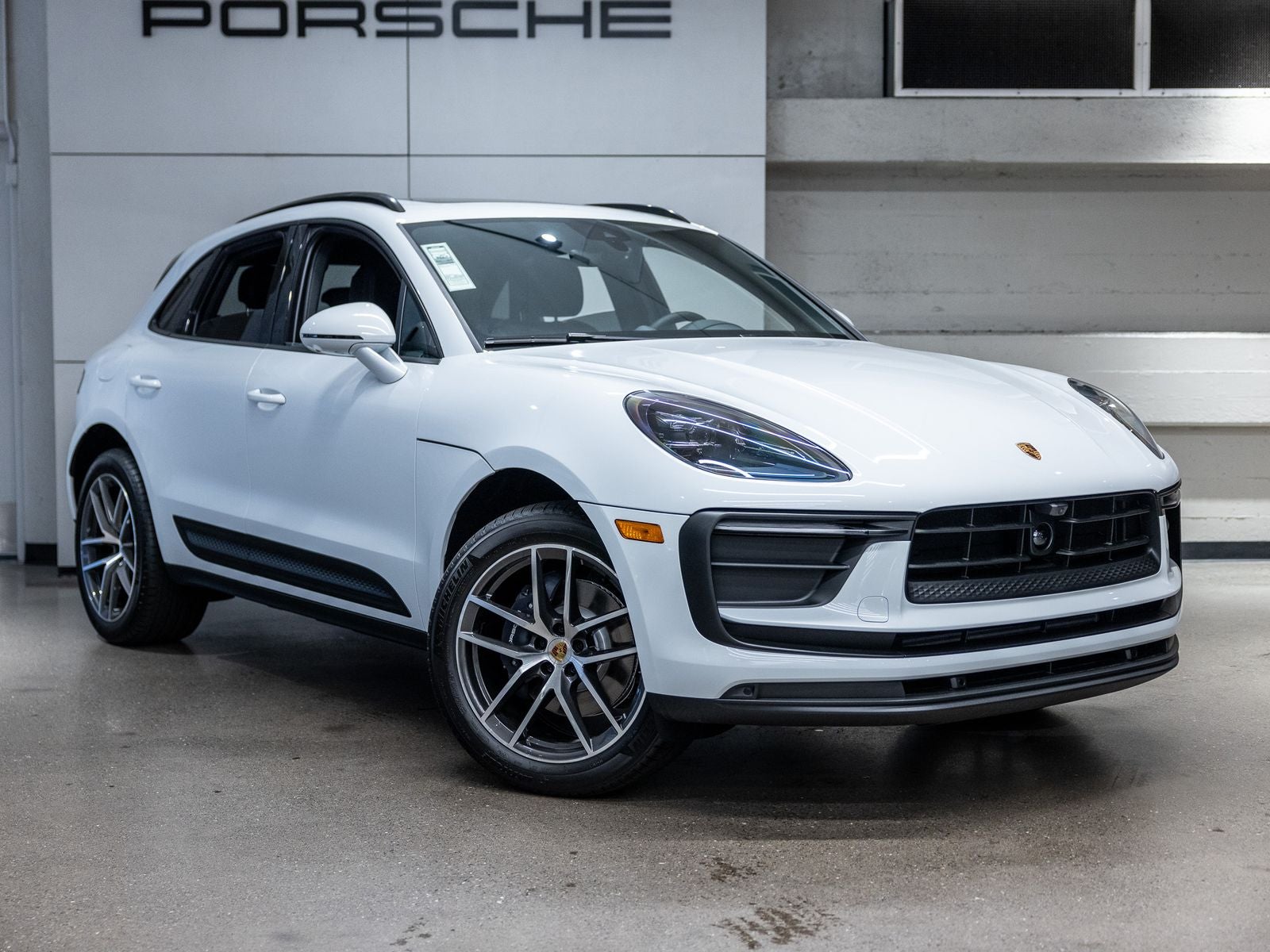 2026 Porsche Macan Macan